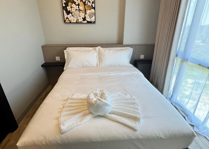 Havenest Gentry Manor 1br With Pool, Near Okada And Moa Manila