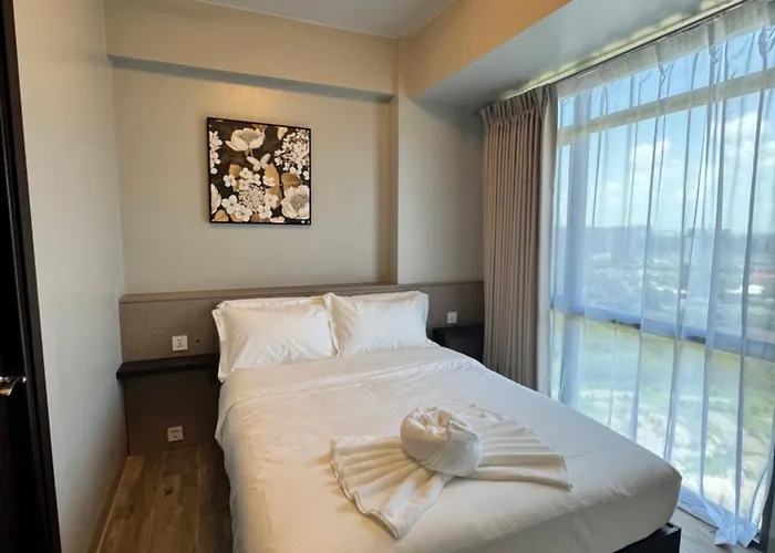 Havenest Gentry Manor 1br With Pool, Near Okada And Moa Apartment